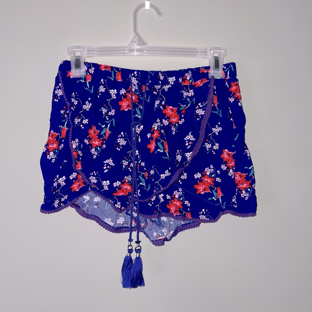 3/$27 Primary Size 12 floral shorts Royal Blue Base drawstring detail